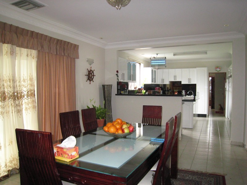 142 Longstaff Ave, Chipping Norton NSW 2170