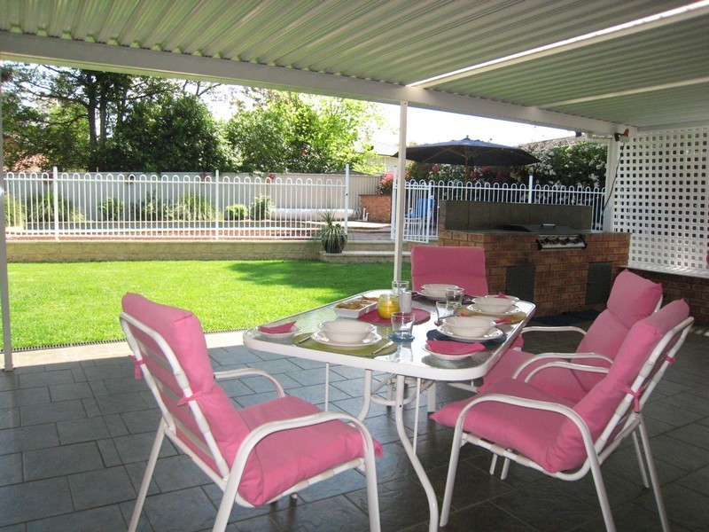 9 Sammut Crescent, Chipping Norton NSW 2170