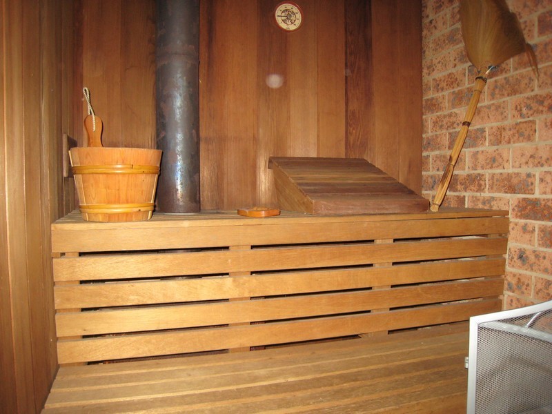 5 Hind Place, Chipping Norton NSW 2170