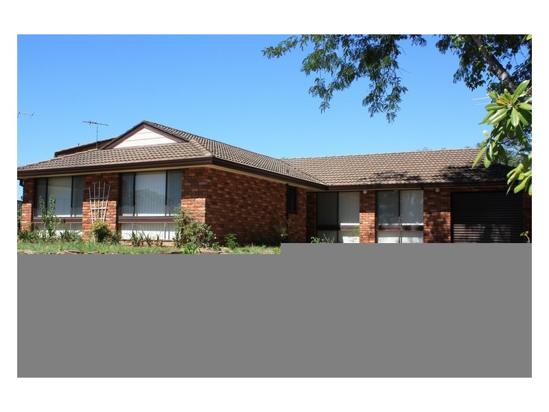 6 Rudham Place, Chipping Norton NSW 2170