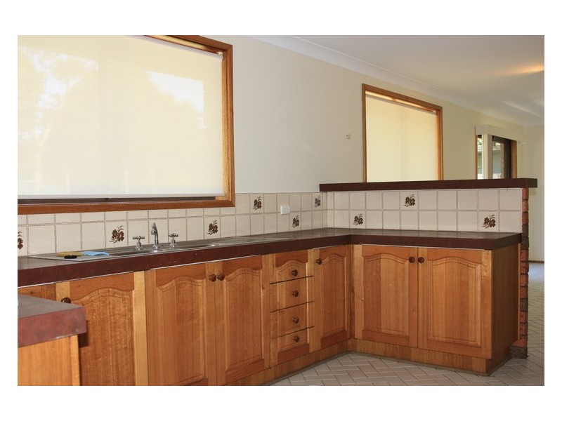 6 Rudham Place, Chipping Norton NSW 2170