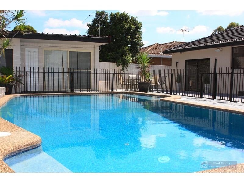 Chipping Norton NSW 2170