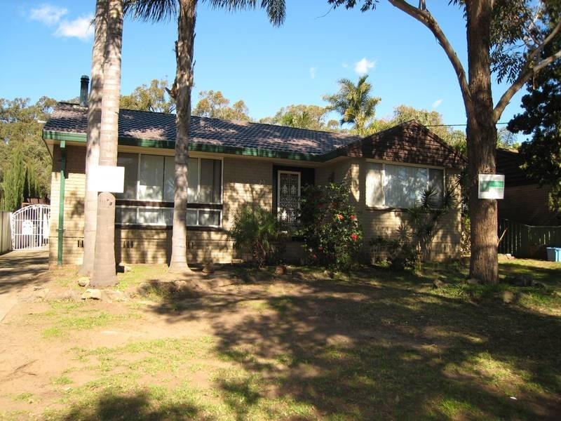 20 Bungarra Crescent, Chipping Norton NSW 2170