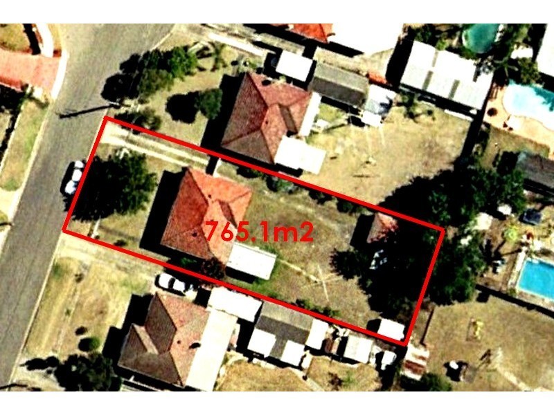 10 Macdonald Street, Lurnea NSW 2170