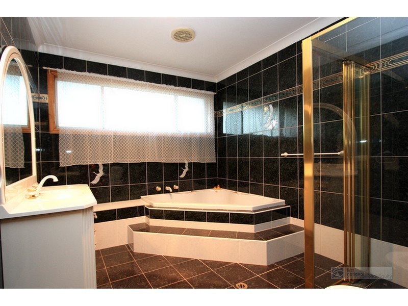 106 Longstaff Avenue, Chipping Norton NSW 2170