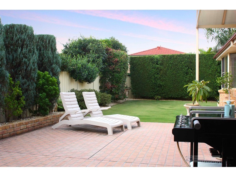 7 Brixham Place, Chipping Norton NSW 2170