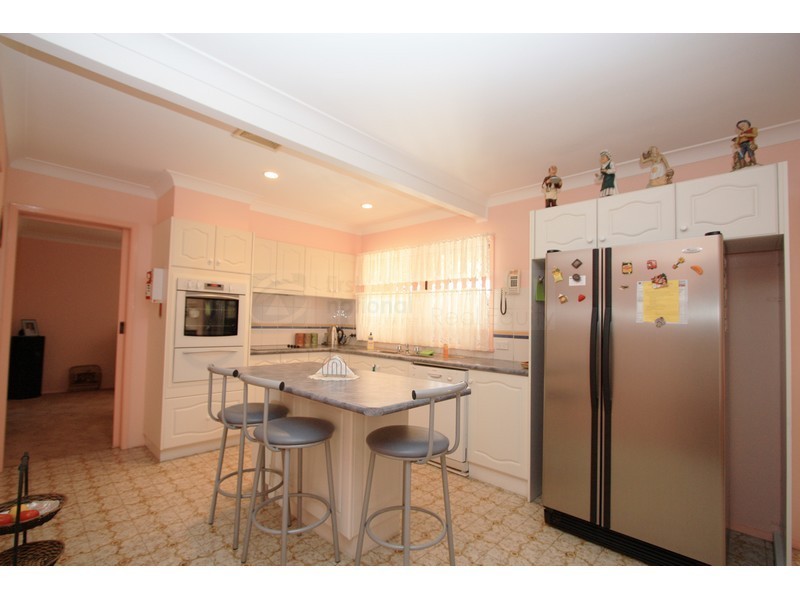 Chipping Norton NSW 2170