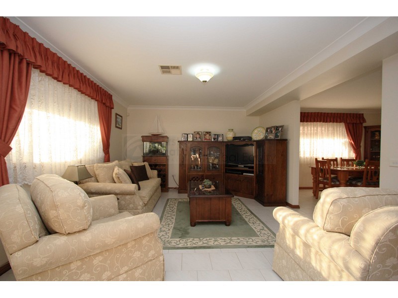 Chipping Norton NSW 2170
