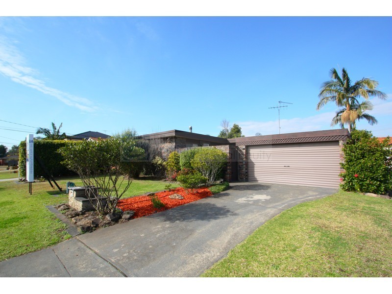 6 Haerse Avenue, Chipping Norton NSW 2170