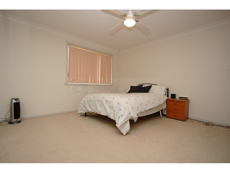 2/224 Epsom Road, Chipping Norton NSW 2170