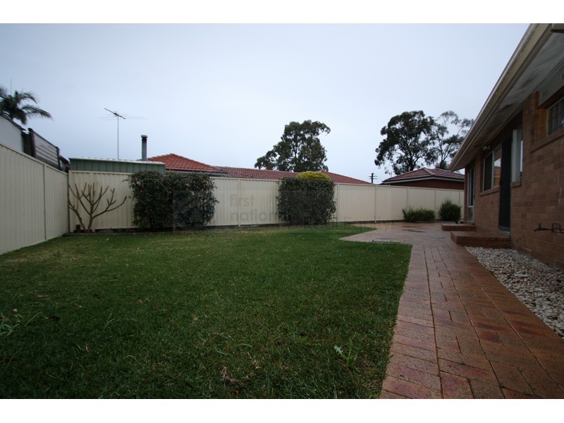 3 Longstaff Avenue, Chipping Norton NSW 2170
