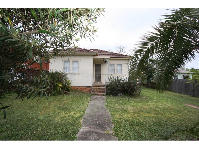 34 De Meyrick Avenue, Casula NSW 2170