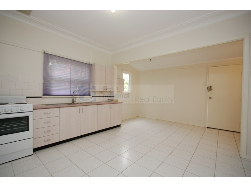 34 De Meyrick Avenue, Casula NSW 2170