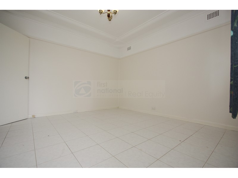 34 De Meyrick Avenue, Casula NSW 2170