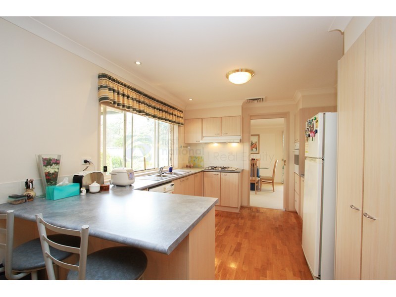 93 Ascot Drive, Chipping Norton NSW 2170