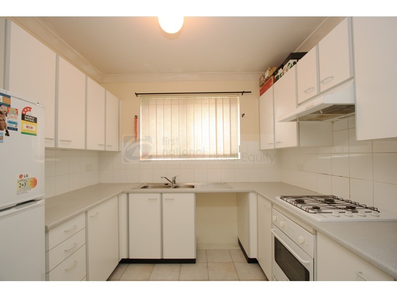 9/6 Mead Drive, Chipping Norton NSW 2170