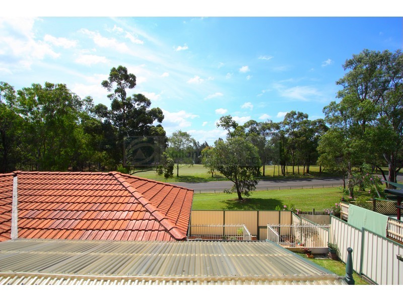23 Sanctuary Place, Chipping Norton NSW 2170