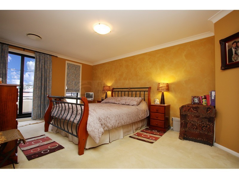 3 Sea Spray Court, Chipping Norton NSW 2170