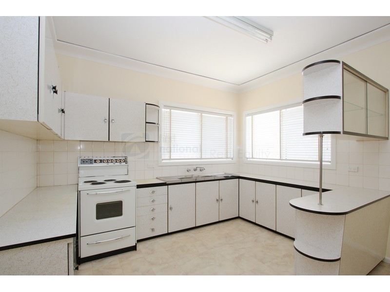 9 Franklin Road, Chipping Norton NSW 2170