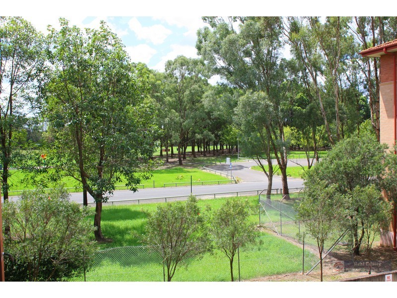 29/3 Mead Drive, Chipping Norton NSW 2170