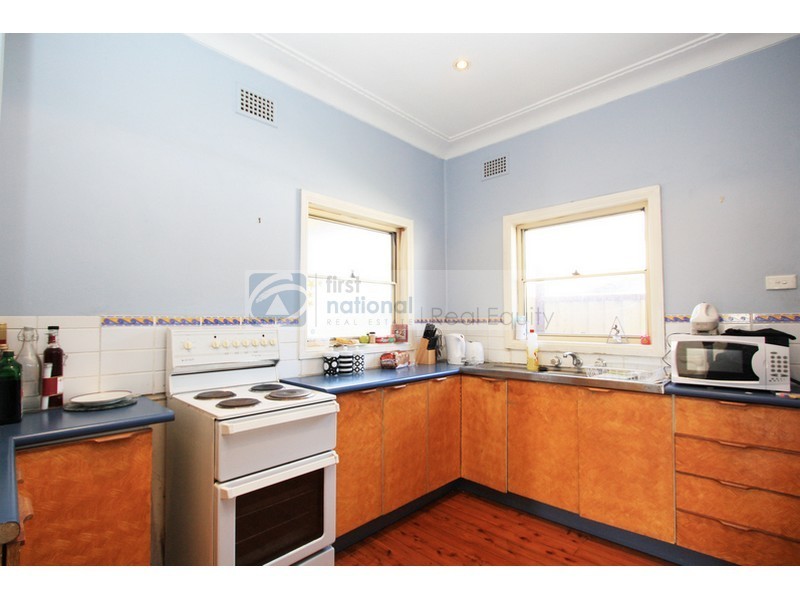 772 Henry Lawson Drive, Picnic Point NSW 2213