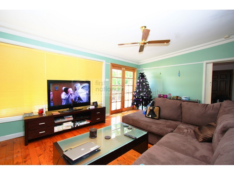 772 Henry Lawson Drive, Picnic Point NSW 2213