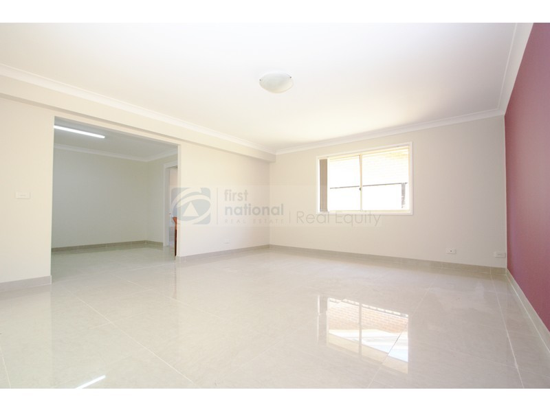 17 Wendlebury Road, Chipping Norton NSW 2170