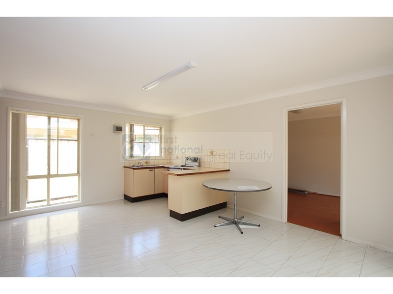 17a Wendlebury Road, Chipping Norton NSW 2170