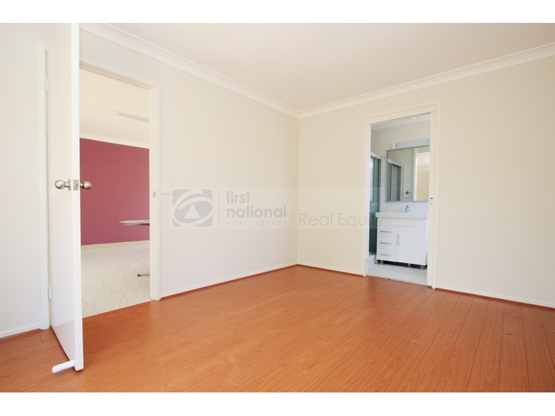 17a Wendlebury Road, Chipping Norton NSW 2170