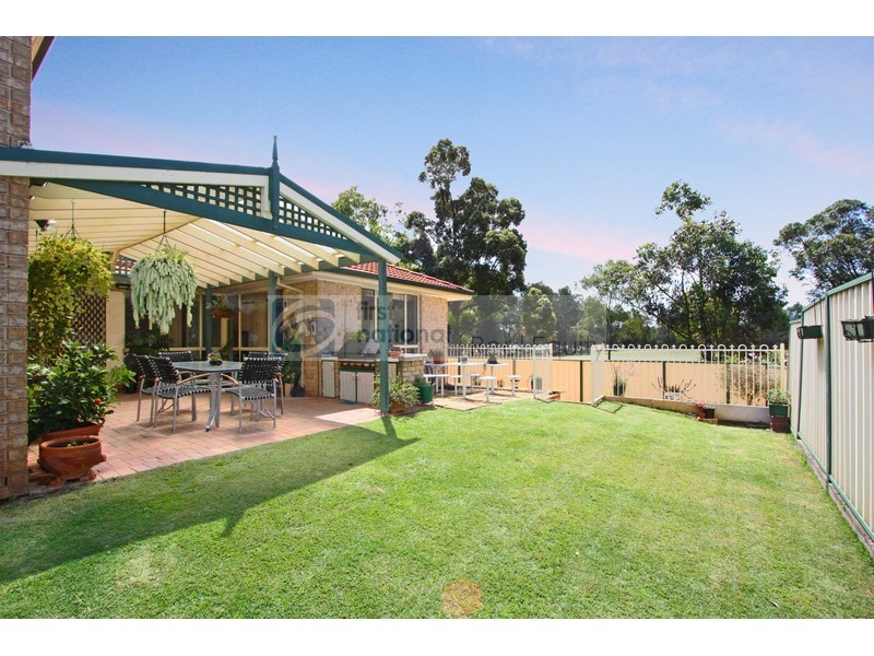 23 Sanctuary Place, Chipping Norton NSW 2170