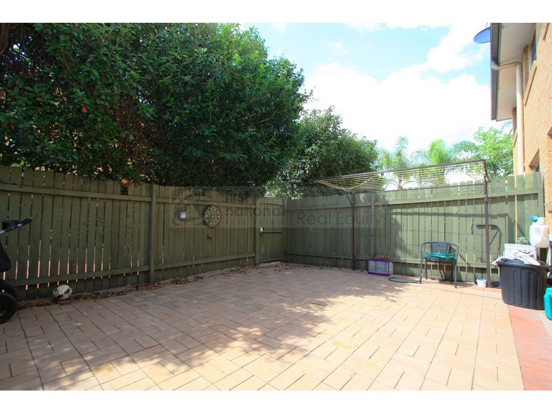 6/6 Ernest Avenue, Chipping Norton NSW 2170