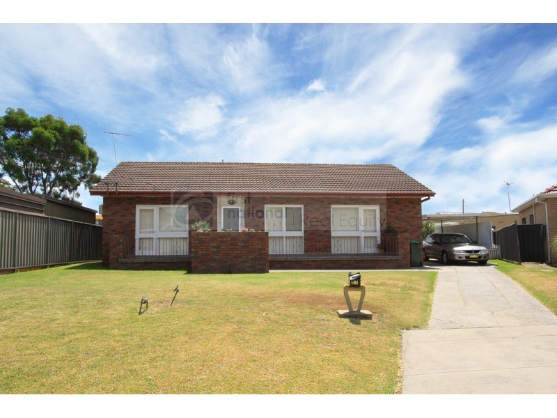 57 Bungarra Crescent, Chipping Norton NSW 2170