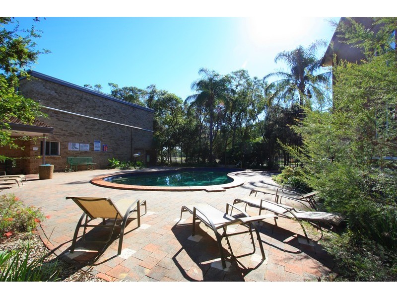 6/2 Mead Drive, Chipping Norton NSW 2170
