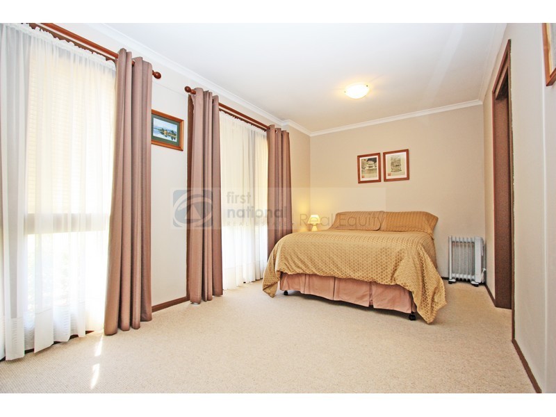 1 Araluen Avenue, Moorebank NSW 2170