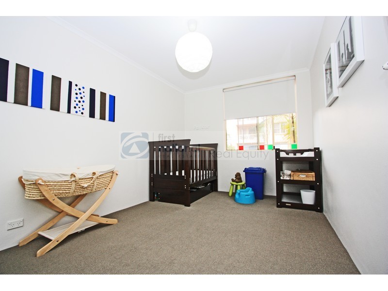 4/6 Mead Drive, Chipping Norton NSW 2170