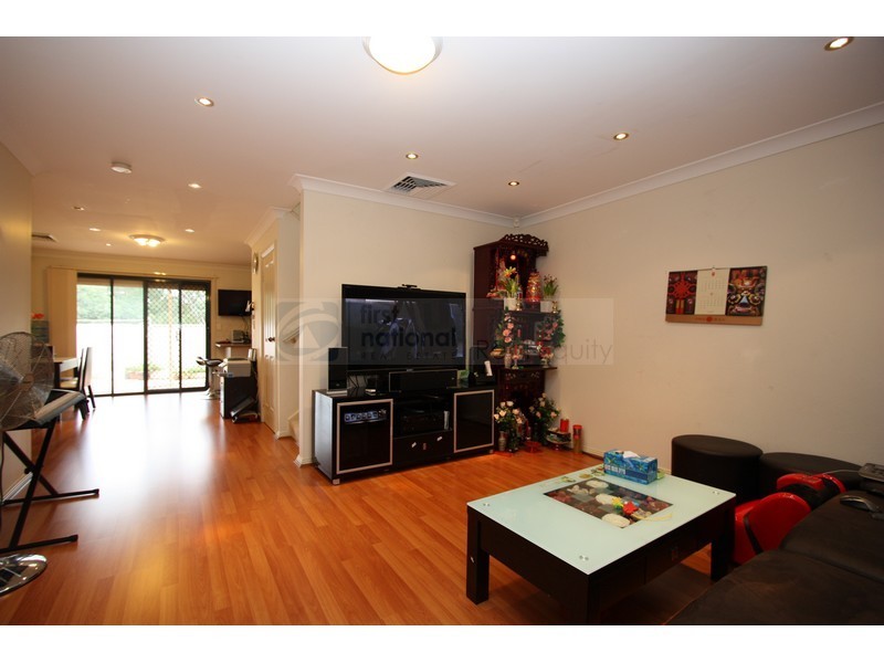 4/193a Epsom Road, Chipping Norton NSW 2170