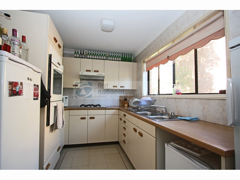 10/4 Ernest Avenue, Chipping Norton NSW 2170