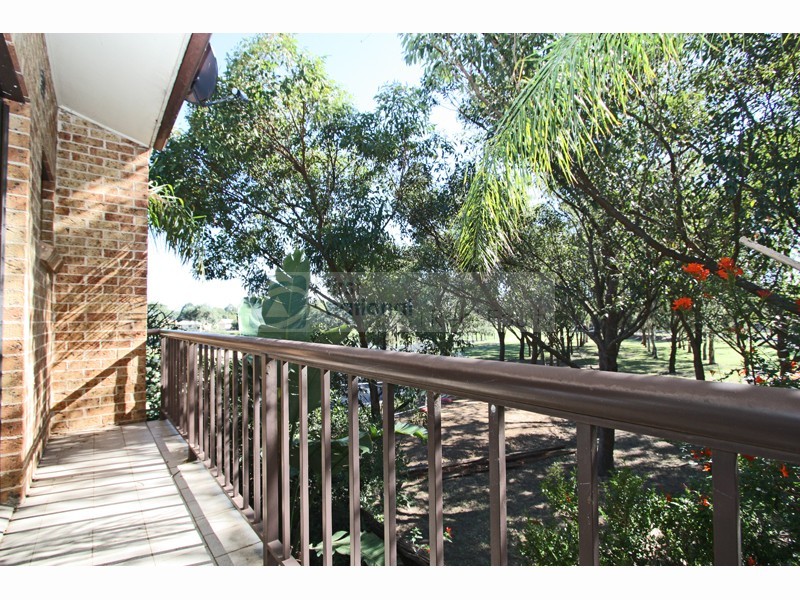10/4 Ernest Avenue, Chipping Norton NSW 2170