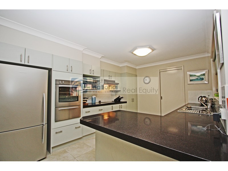 119 Ascot Drive, Chipping Norton NSW 2170