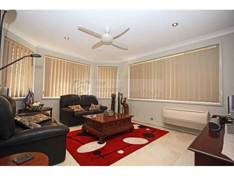 119 Ascot Drive, Chipping Norton NSW 2170