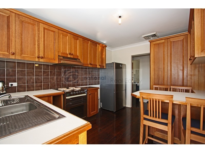 8 Astor Street, Moorebank NSW 2170