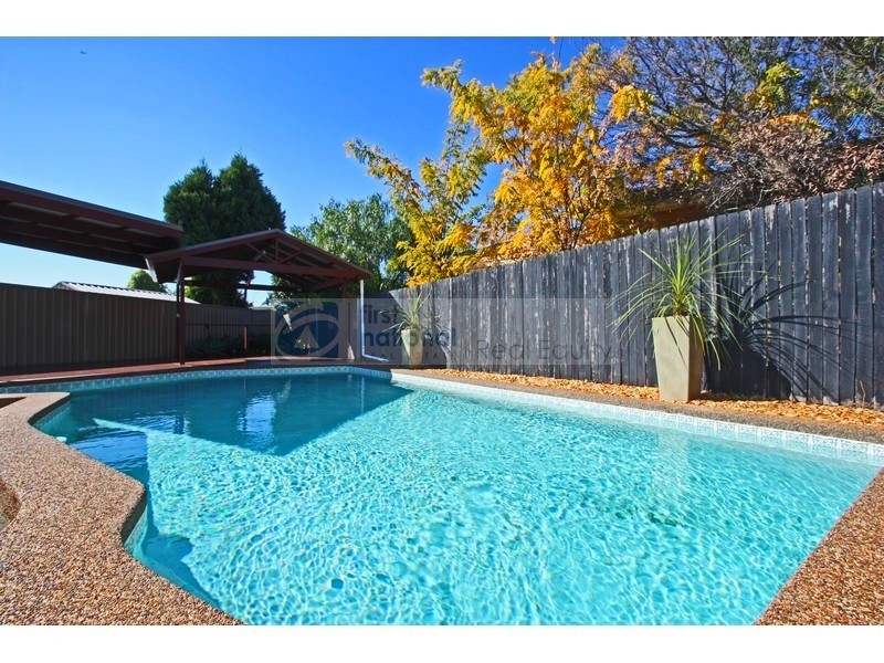 8 Astor Street, Moorebank NSW 2170