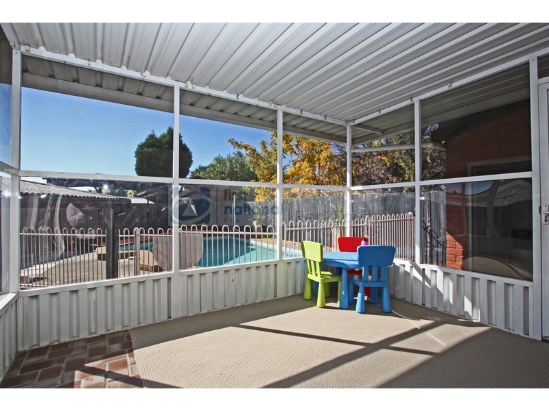 8 Astor Street, Moorebank NSW 2170