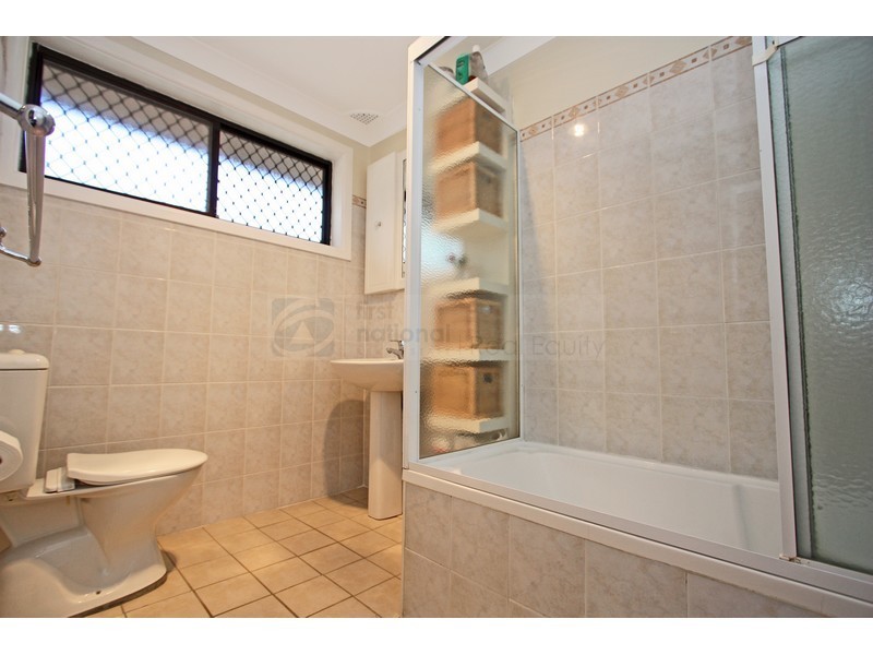 10 Boolarong Avenue, Chipping Norton NSW 2170