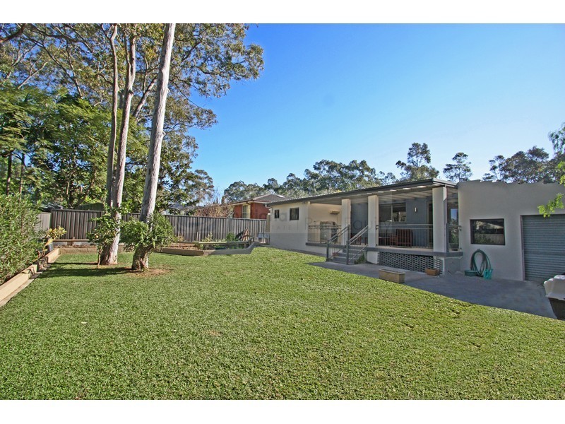 10 Boolarong Avenue, Chipping Norton NSW 2170