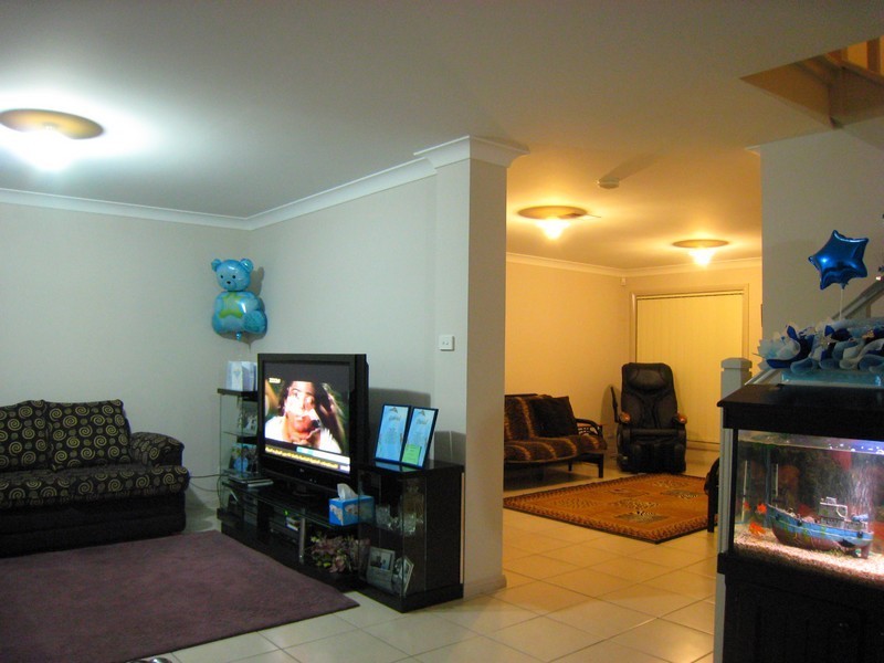 11b Haerse Avenue, Chipping Norton NSW 2170