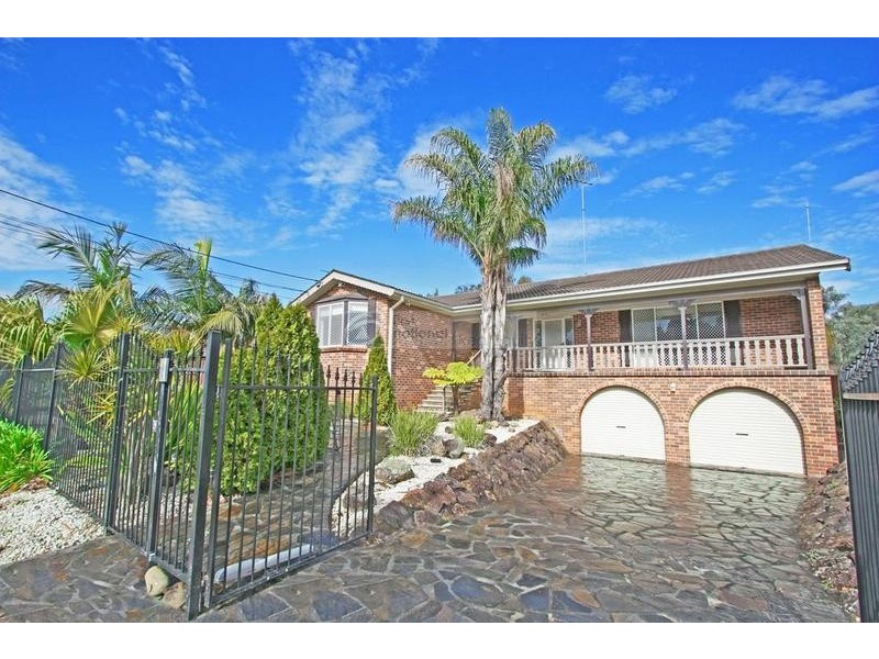 100 Renton Avenue, Moorebank NSW 2170