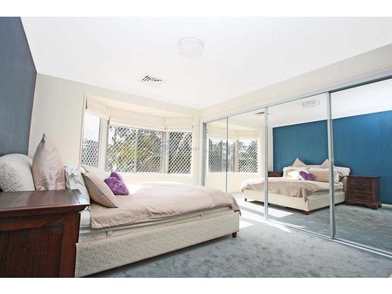 100 Renton Avenue, Moorebank NSW 2170