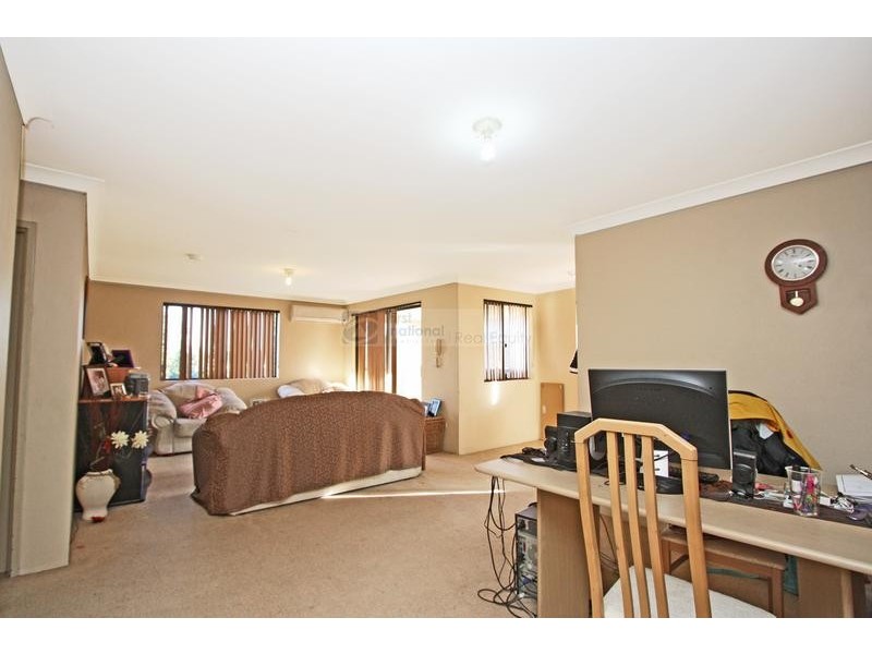 36/211 Mead Place, Chipping Norton NSW 2170