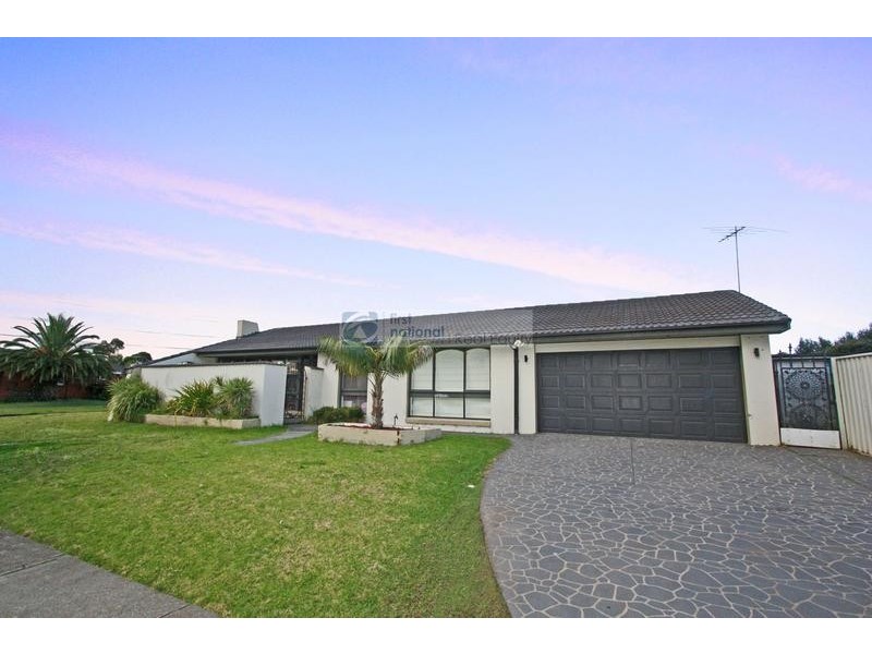44 Magree Crescent, Chipping Norton NSW 2170